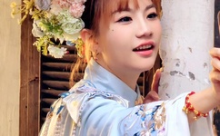 穷山村女娃性事